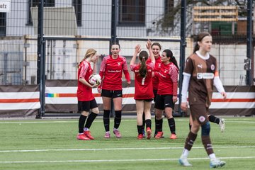 Bild 209 - wBJ FC St. Pauli - Walddoerfer SV : Ergebnis: 3:4
